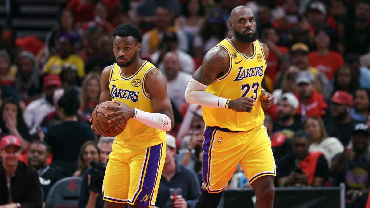 mk体育_mk体育_官方门户入口：ESPN记者：湖人队内部人士暗示詹姆斯父子可能一起转投新球队（封面配图）